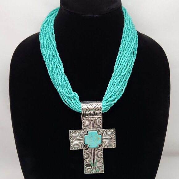 Jewelry - Beaded Cross Necklace #726
